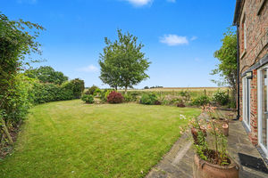 Gardens- click for photo gallery